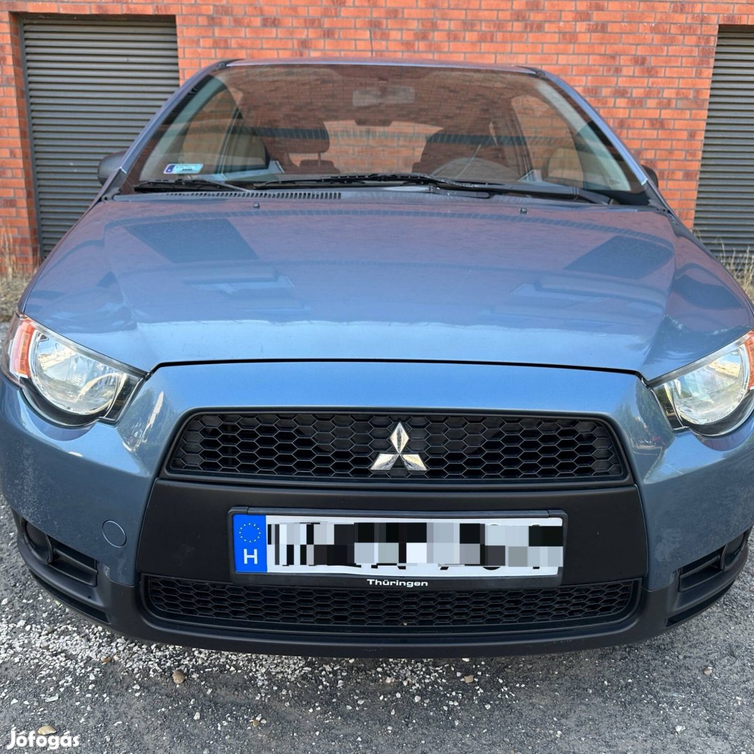 Mitsubishi colt 2009-es