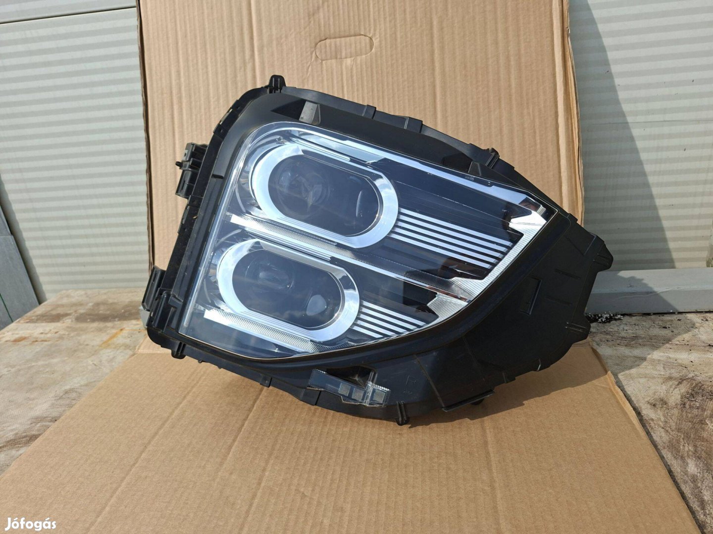 Mitsubishi eclipse cross jobb első fényszóró áfa 2022