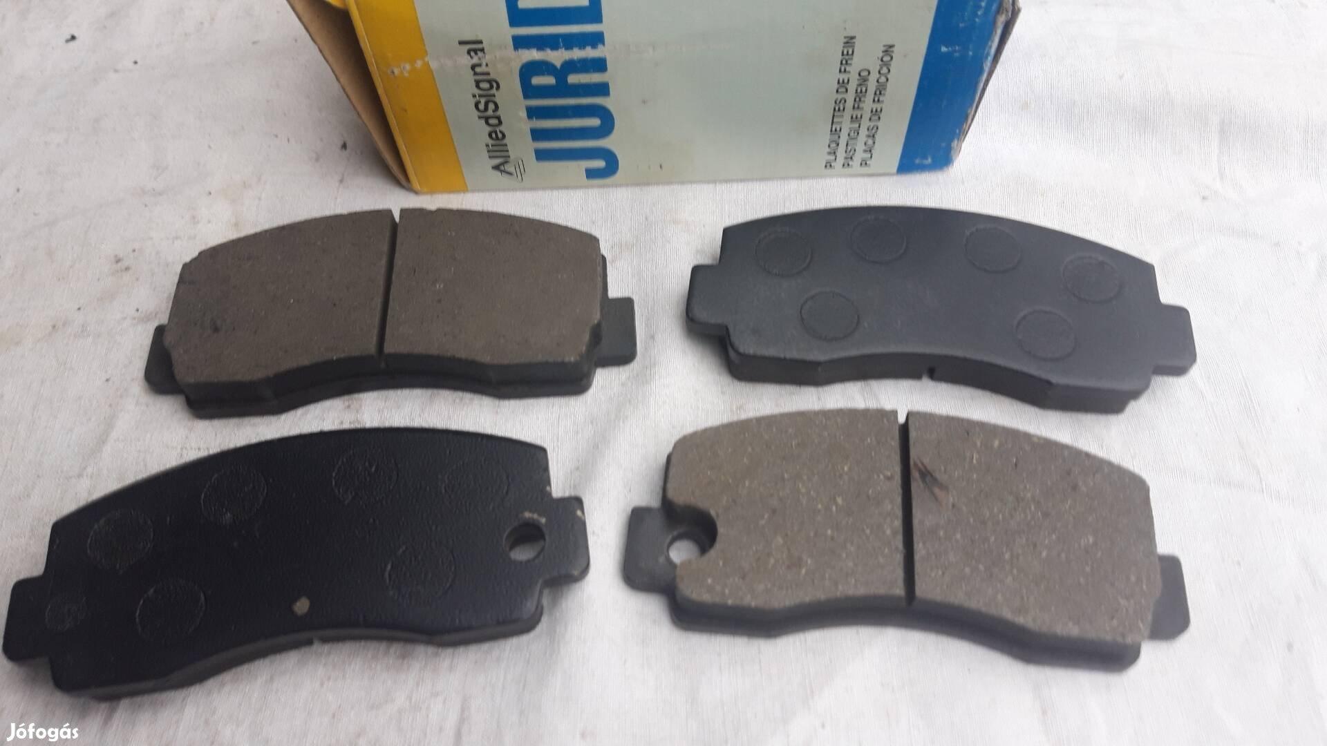 Mitsubishi első fékbetét Pajero,L300,L400,Colt,Galant,