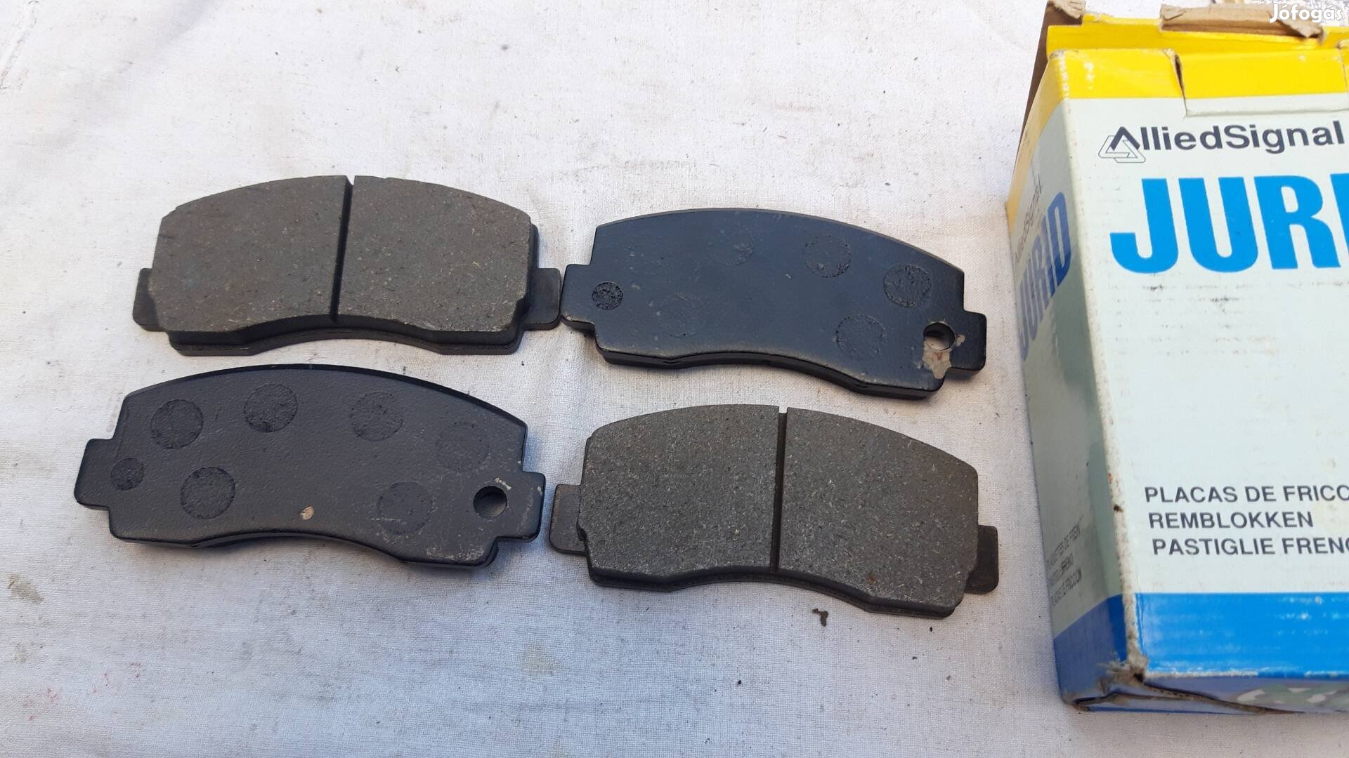 Mitsubishi első fékbetét garn Colt,Galant,L200,L300,Pajero hoz 
