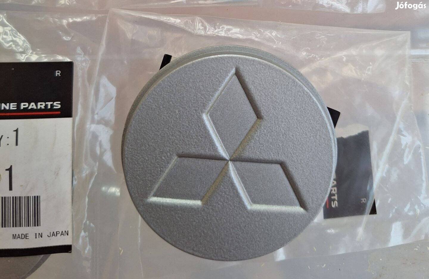 Mitsubishi felniközép, felnikupak MB816391 gyári