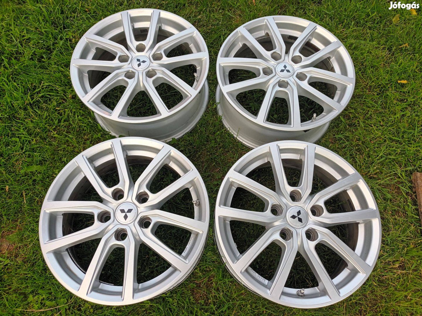 Mitsubishi gyári alufelni 16col 5x114,3 szép állapot