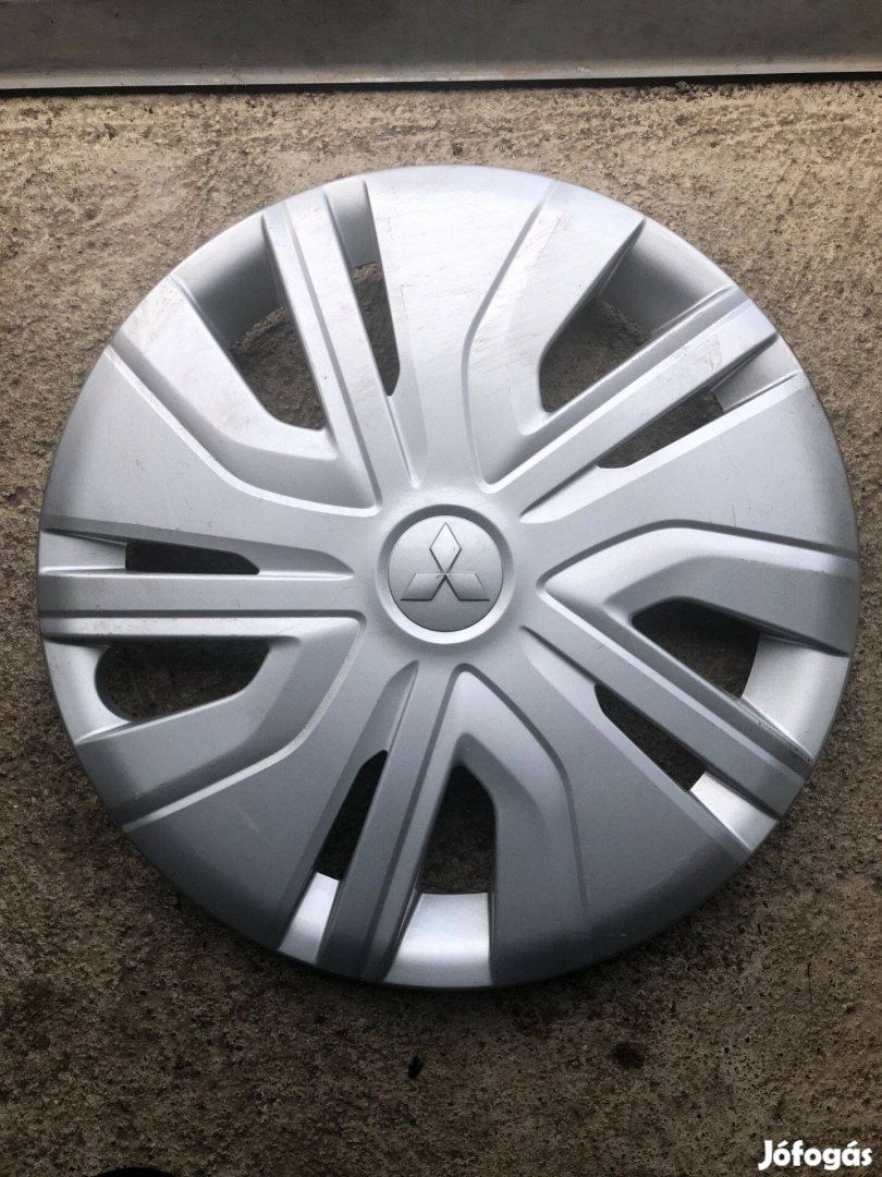 Mitsubishi gyári dísztárcsa eladó