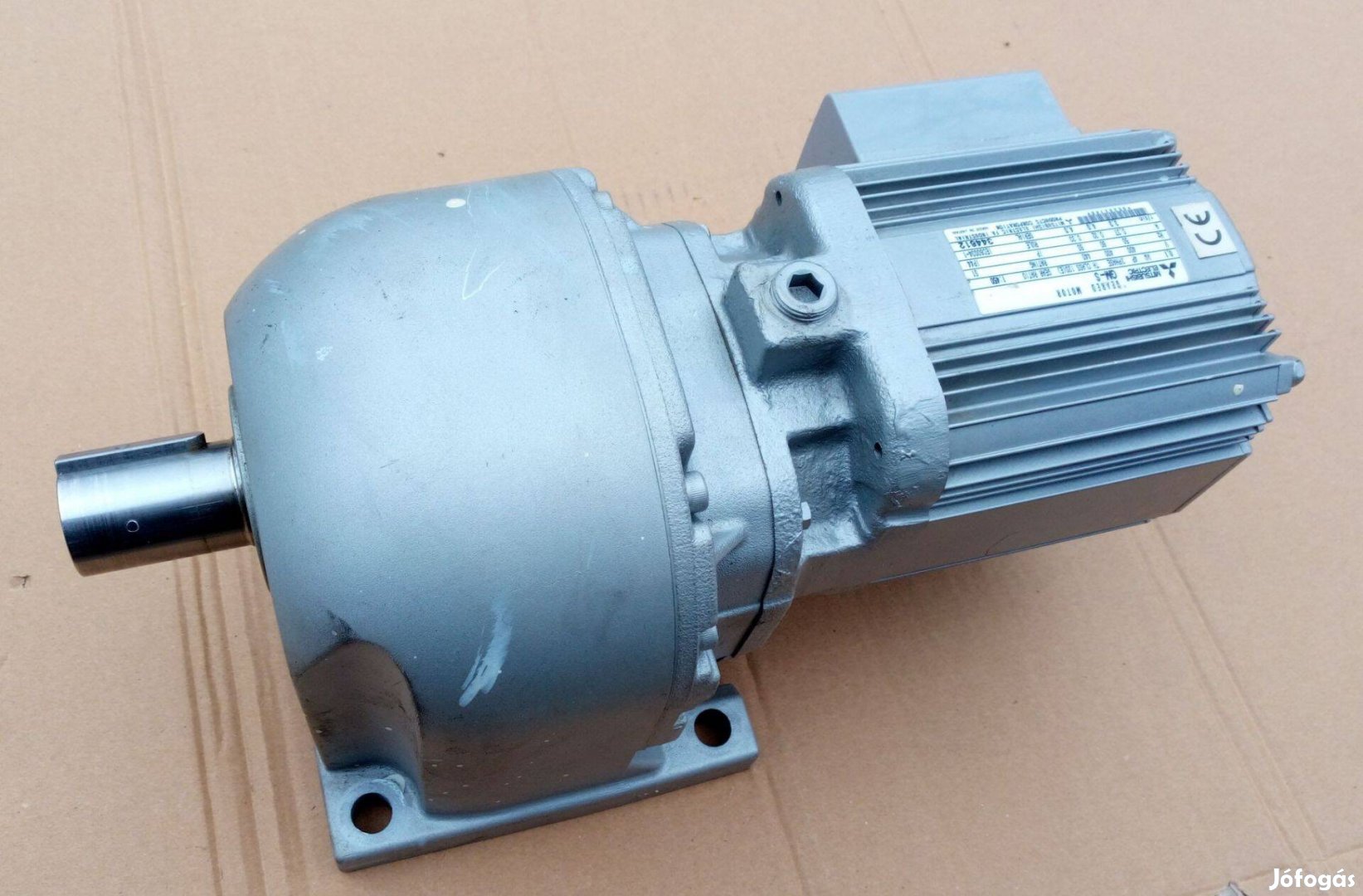Mitsubishi hajtóműves motor, 0.1kW, i=450, 3.3/perc