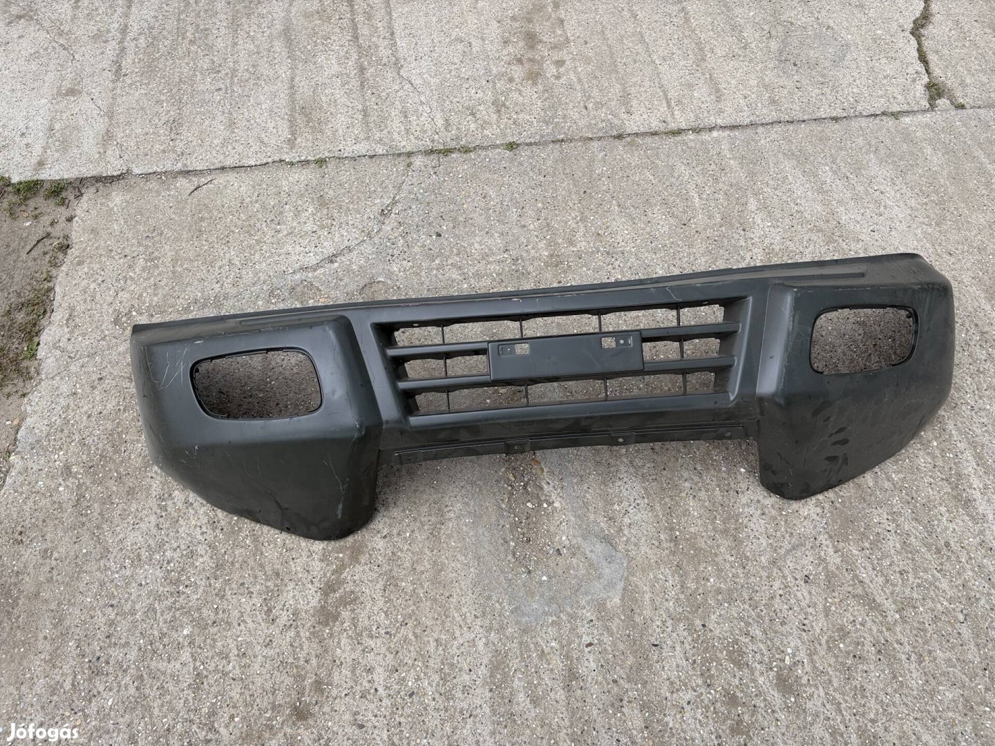 Mitsubishi pajero első lökhárító