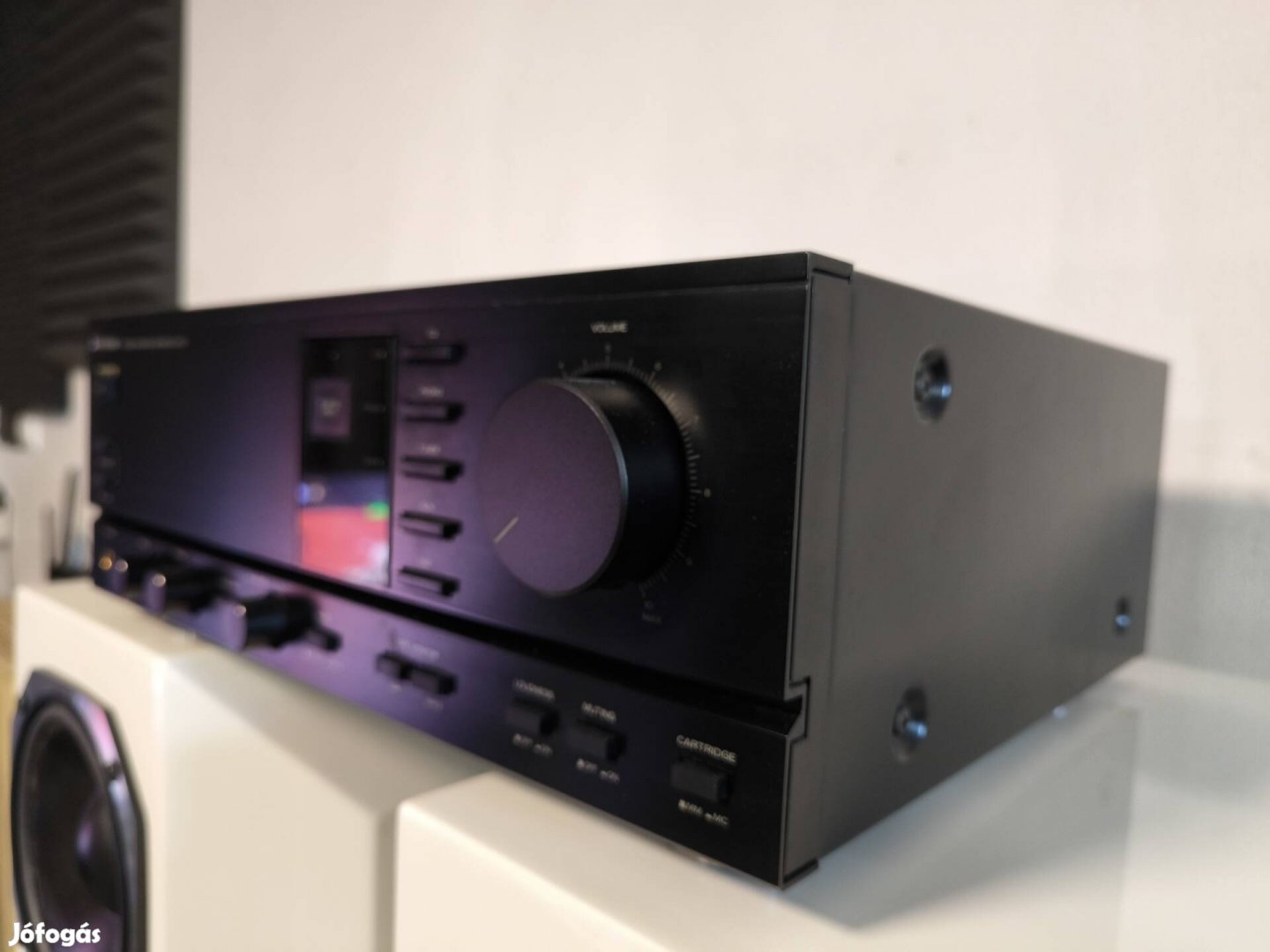 Mitsubishi sztereó erősítő