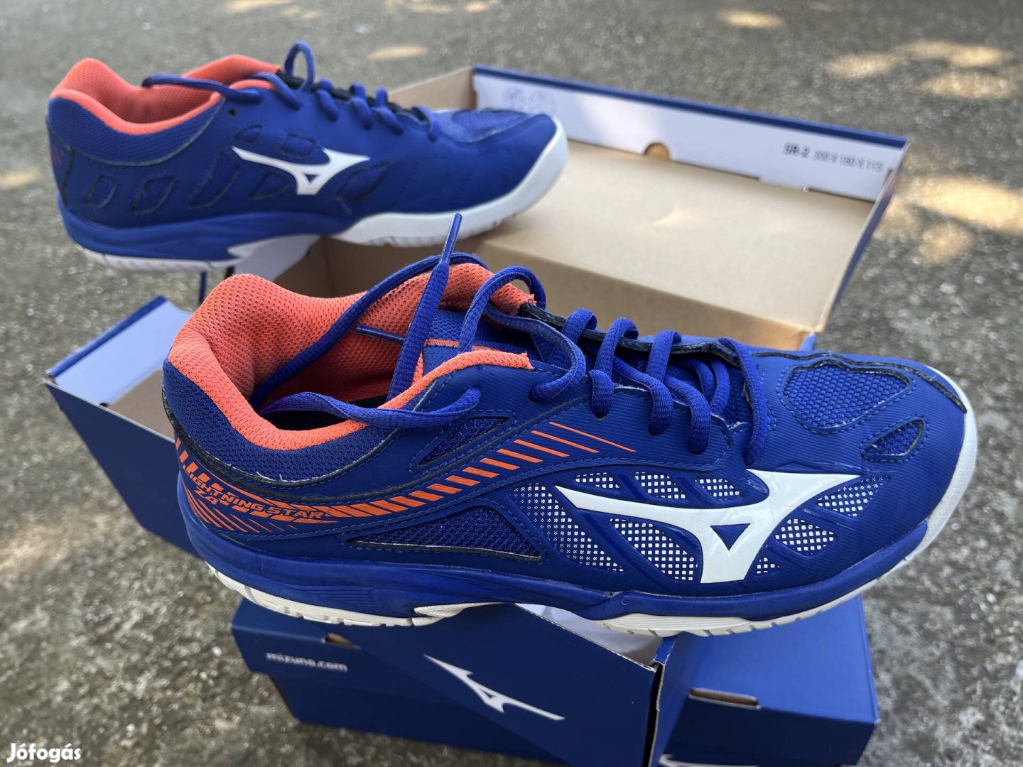 Mizuno Lightning Star Z4Jr 38,5 sportcipő eladó.