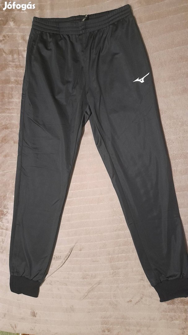 Mizuno fekete melegítő nadrág (S méret)