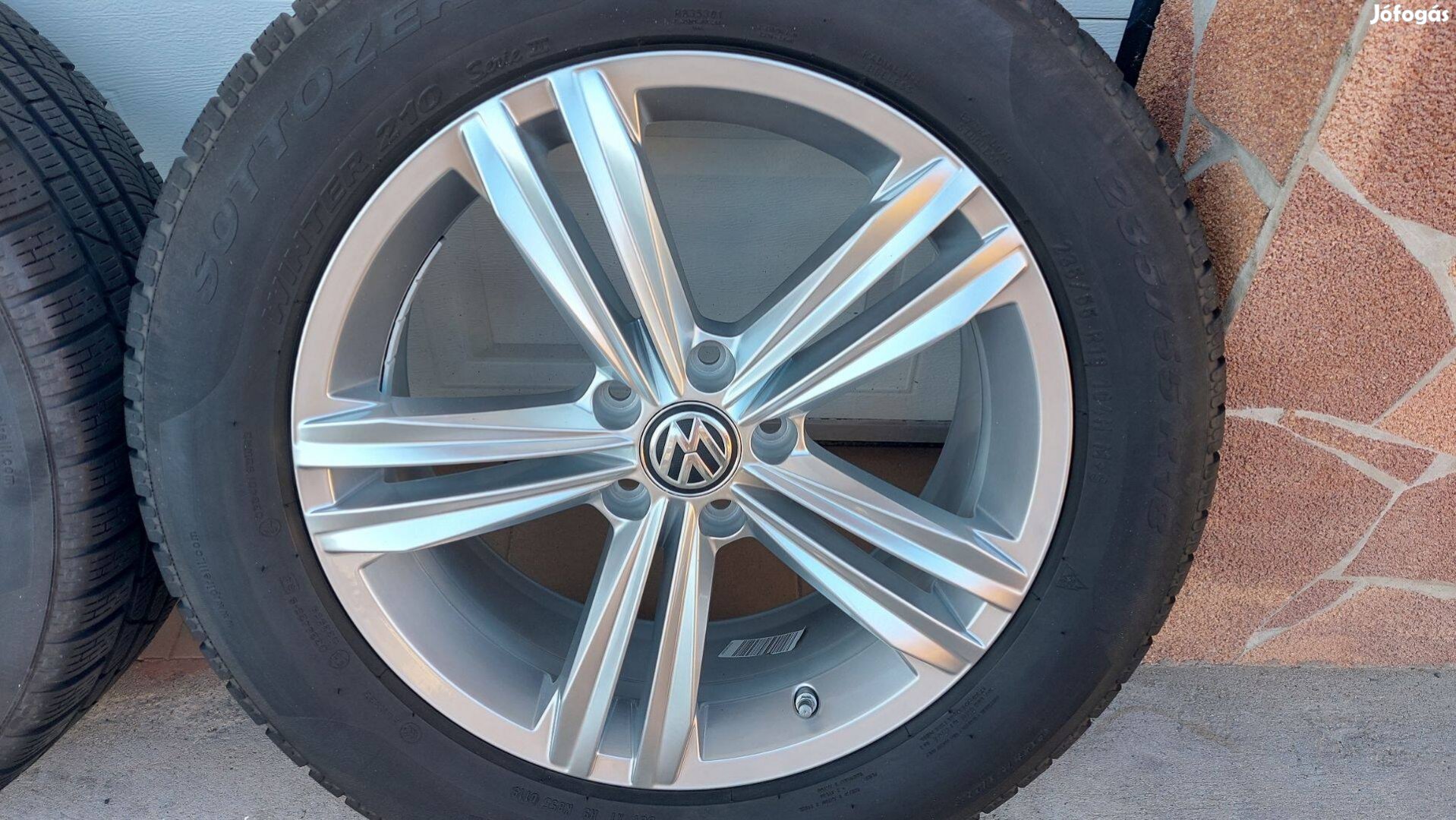 Mmm 2 Gyári VW Tiguán II. 5NA /Sebring/18" alufelni,Téligumi