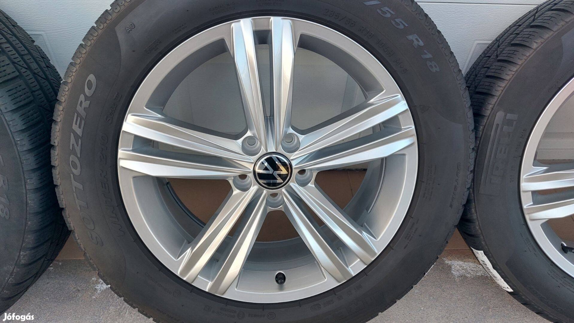 Mmm 3,Gyári, VW Tiguán II 5NA Sebring 18" alufelni,Téligumi