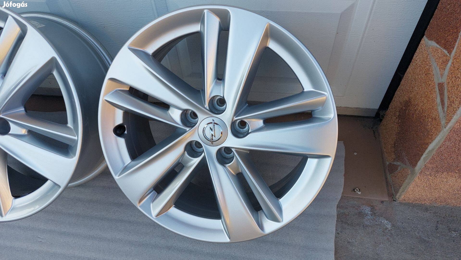 Mmm Eladógyári, Opel Grandland X 17" alufelni 5x108 ujszerű