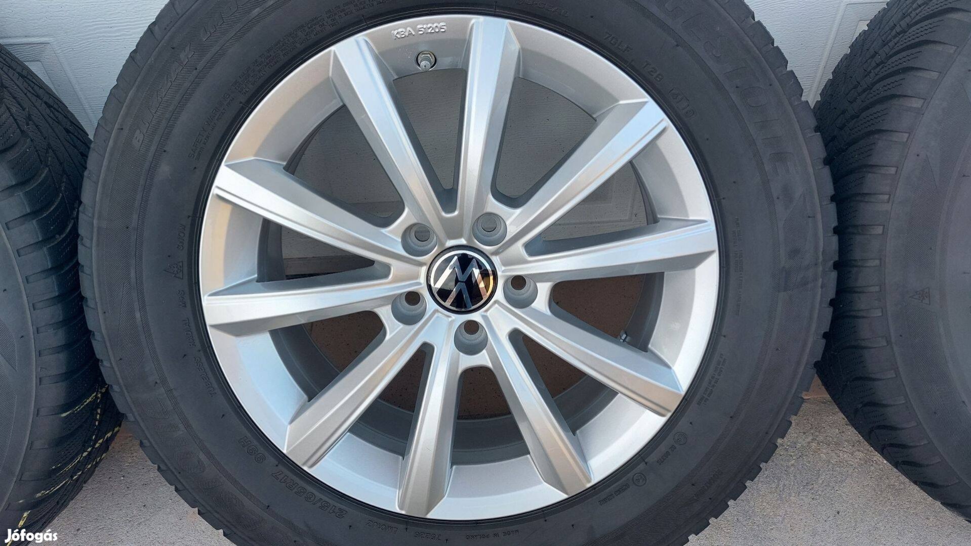 Mmm Gyári, VW Tiguán II. 5NA /Merano/17" alufelni téli gumikkal