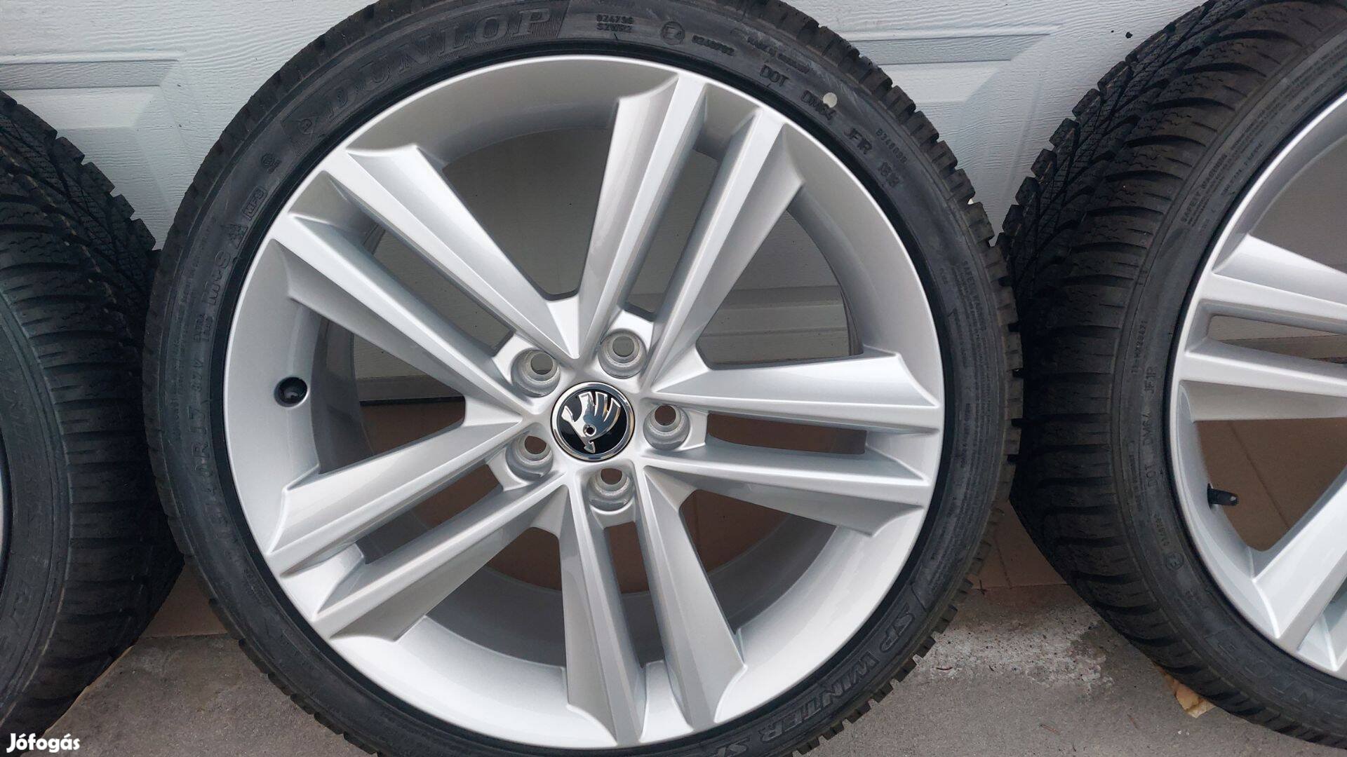 Mmm Gyári ,új , Skoda Fabia III.-Rapid 17alufelni ,új téli gumi 5x100