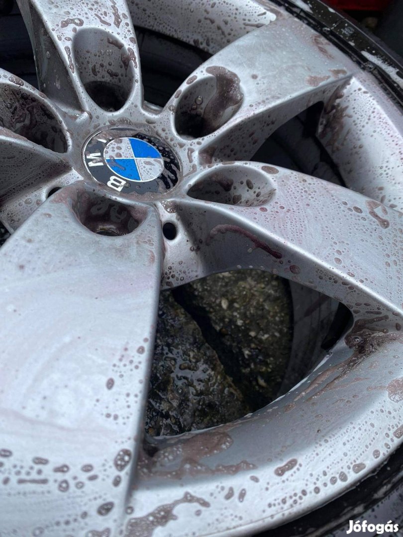 Mobil Autókozmetika Autótisztítás Polírozás tisztítás takarítás