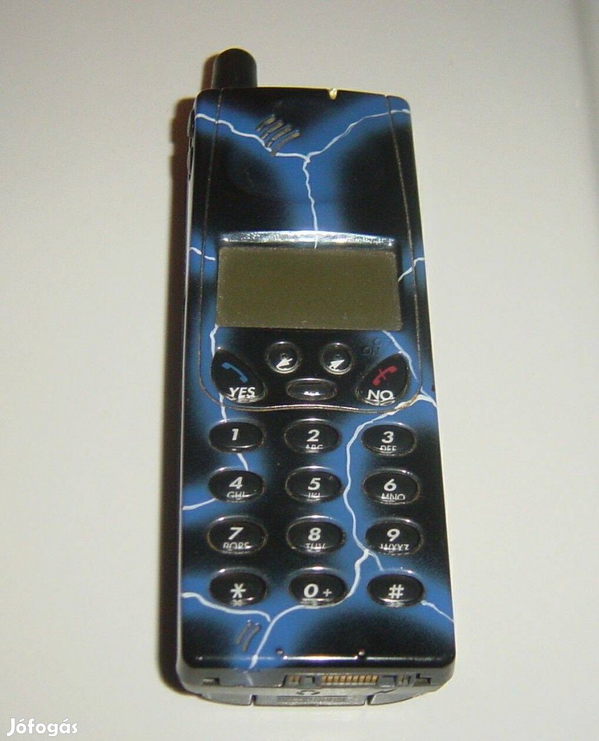 Mobiltelefon - Ericsson GH688 (töltő nélkül)