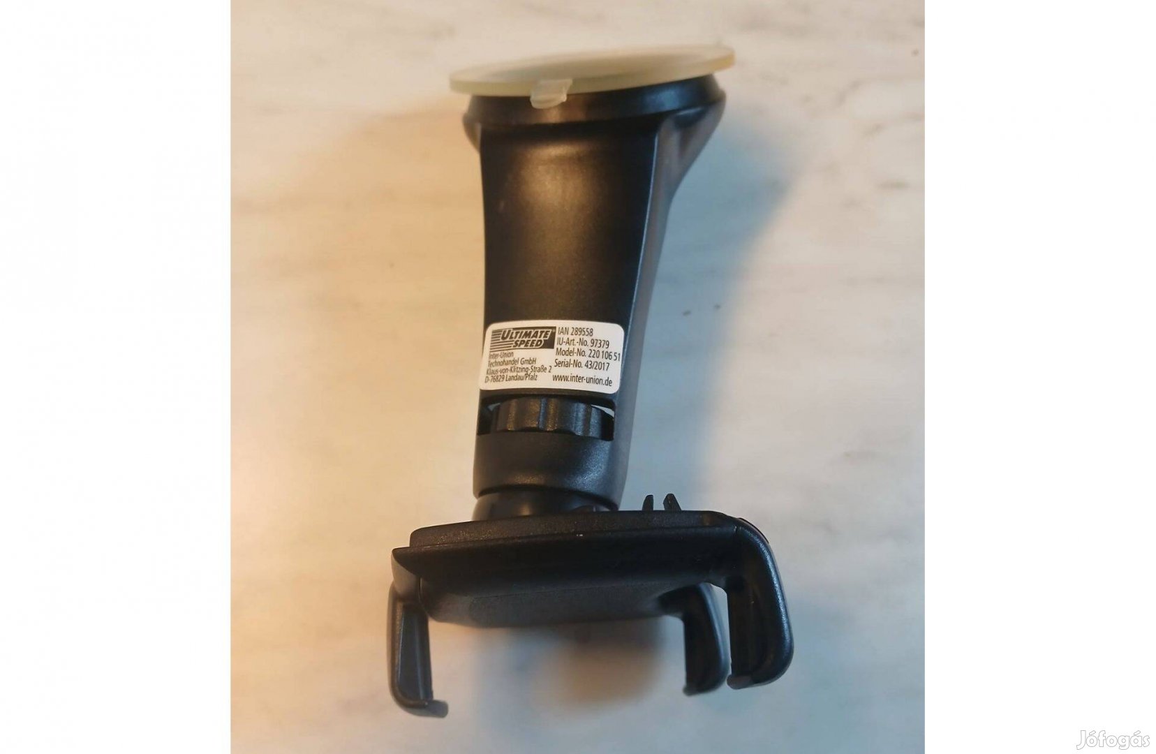 Mobiltelefon tartó szélvédőre