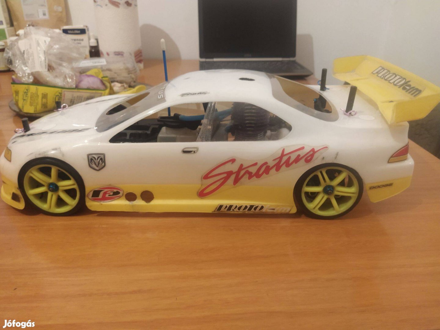 Modell autó 1:10 Kyosho