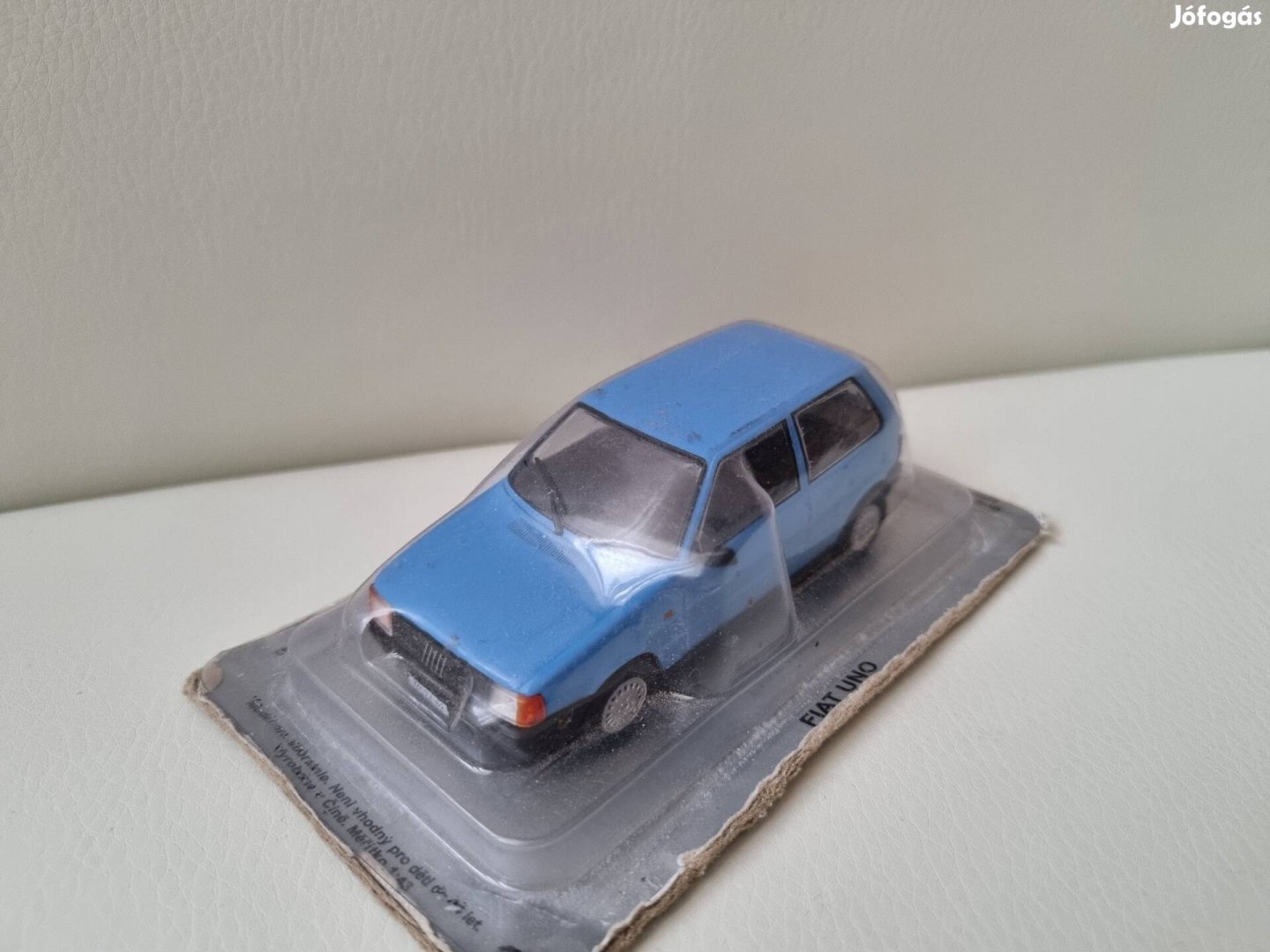 Modell autó 143 eladó 143 Deagostini