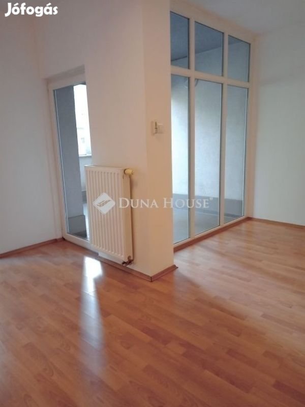 Modern 1,5 Szobás Lakás, Budapest 8. ker.