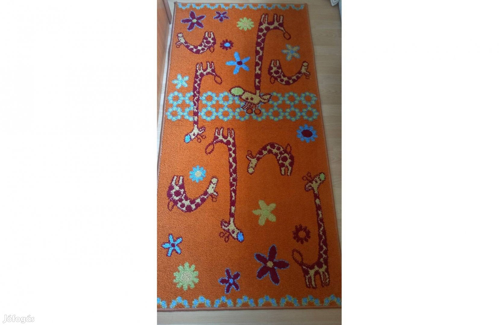 Modern, zsiráf mintás szőnyeg (80 cm x160 cm), Felsőgöd