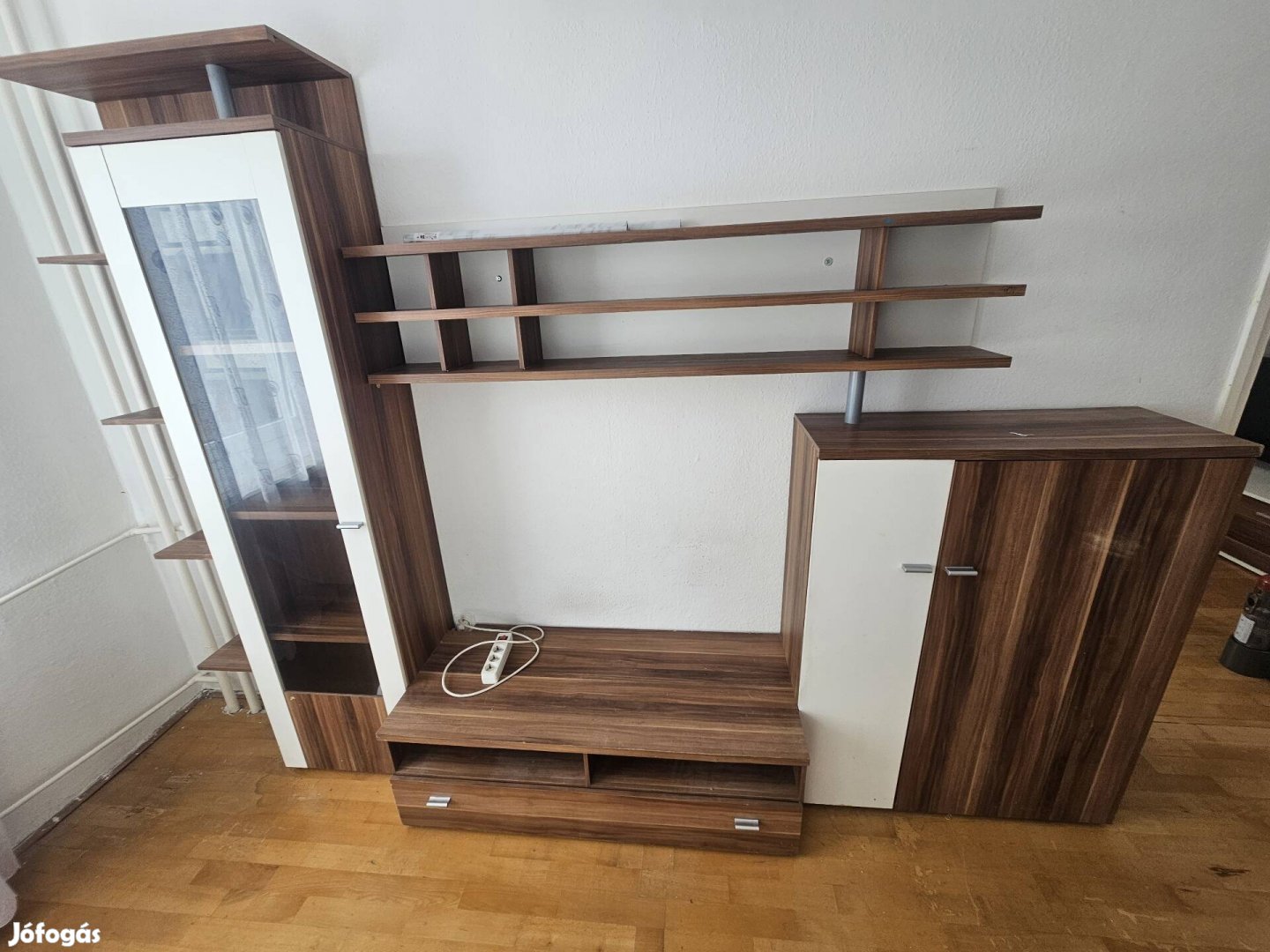 Modern nappali szekrény eladó 