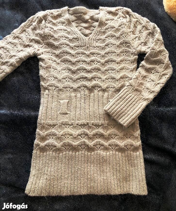 Mogyoró kötött pulóver