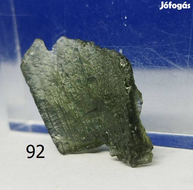 Moldavit-Meteorit becsapódás-(Csehország)14.5millióév.Legjobbminősé