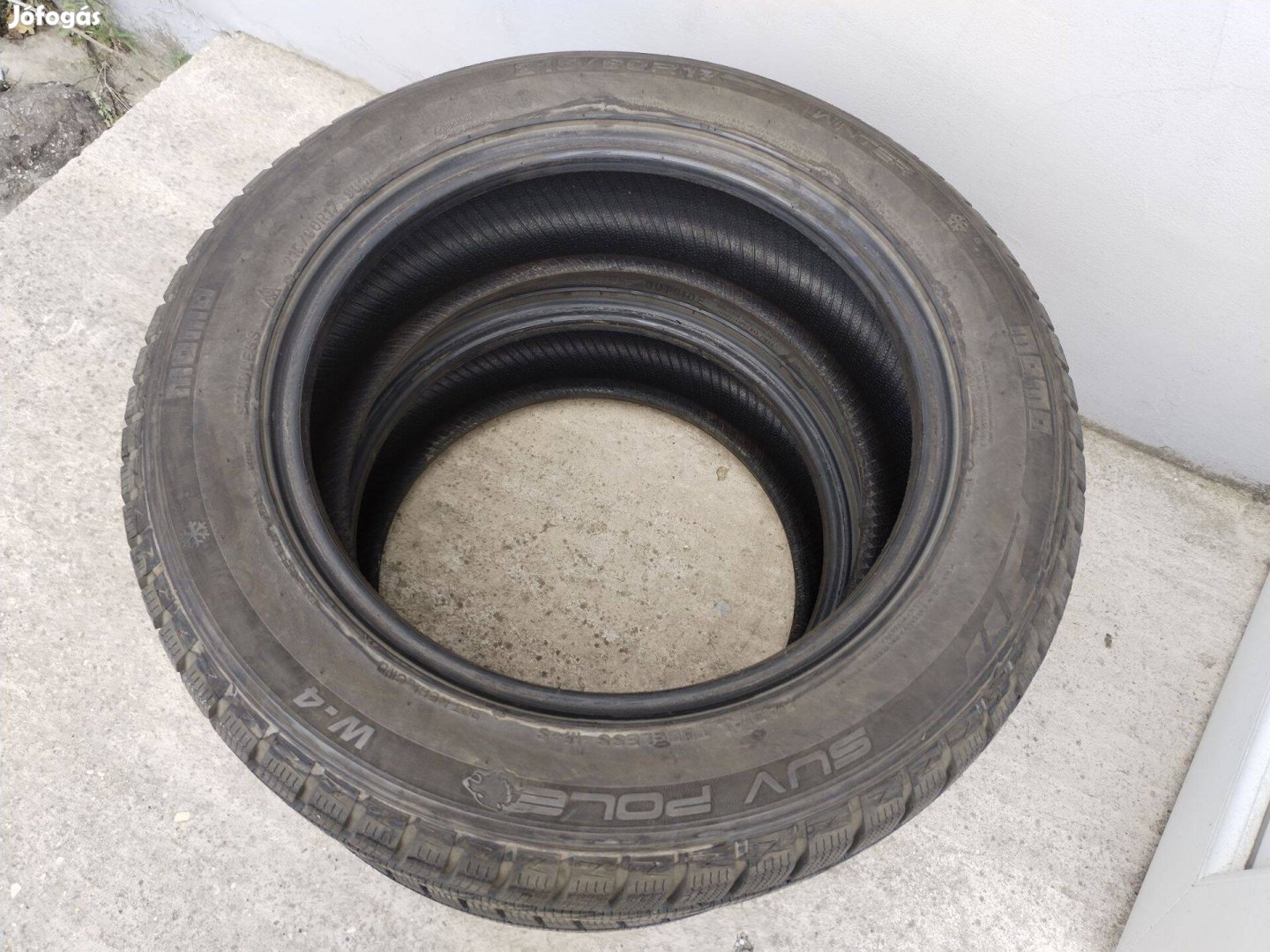 Momo 215/60 R 17 használt téli autógumi 2 db 7 mm