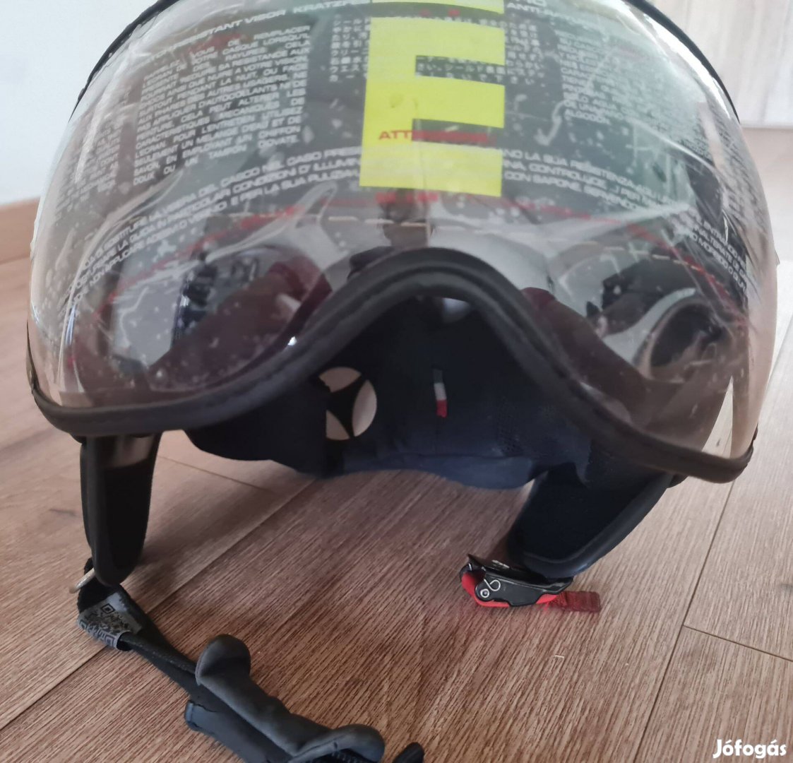 Momo Fluo matt fekete/ UV sárga robogó városi motoros sisak XL