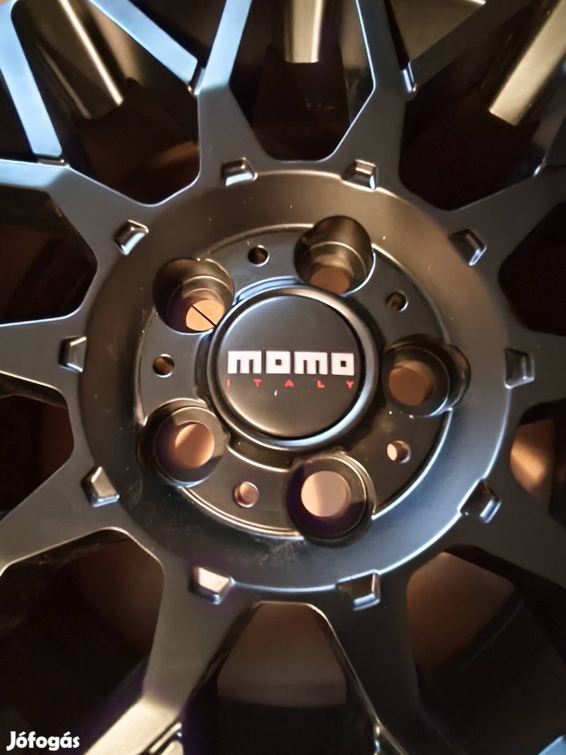 Momo revenge 15 ös alufelni 