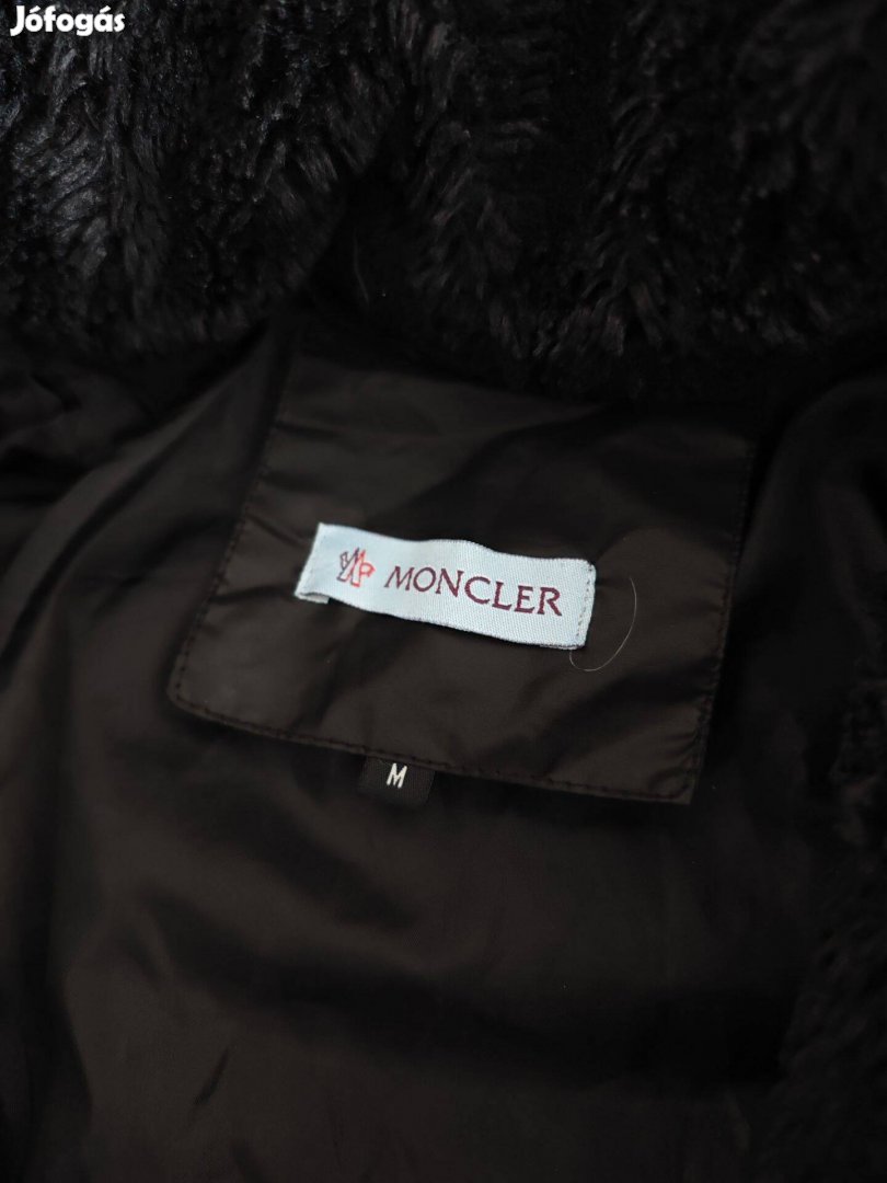 Moncler fekete női M kabát