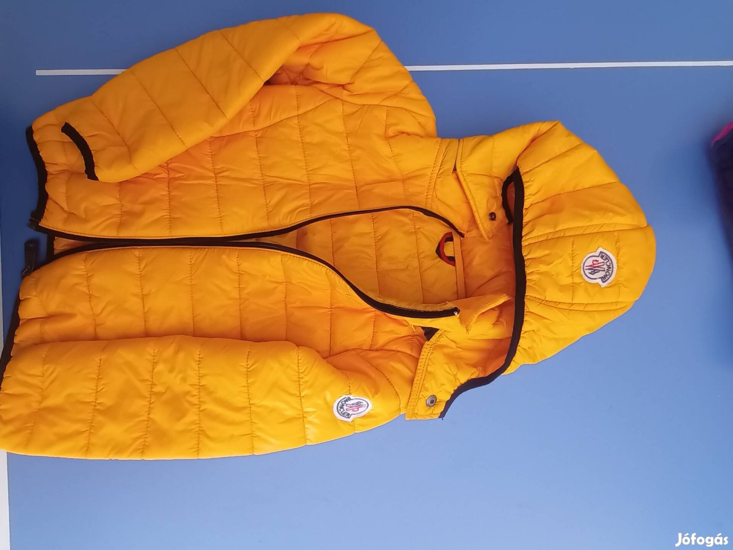 Moncler gyerek kabát 