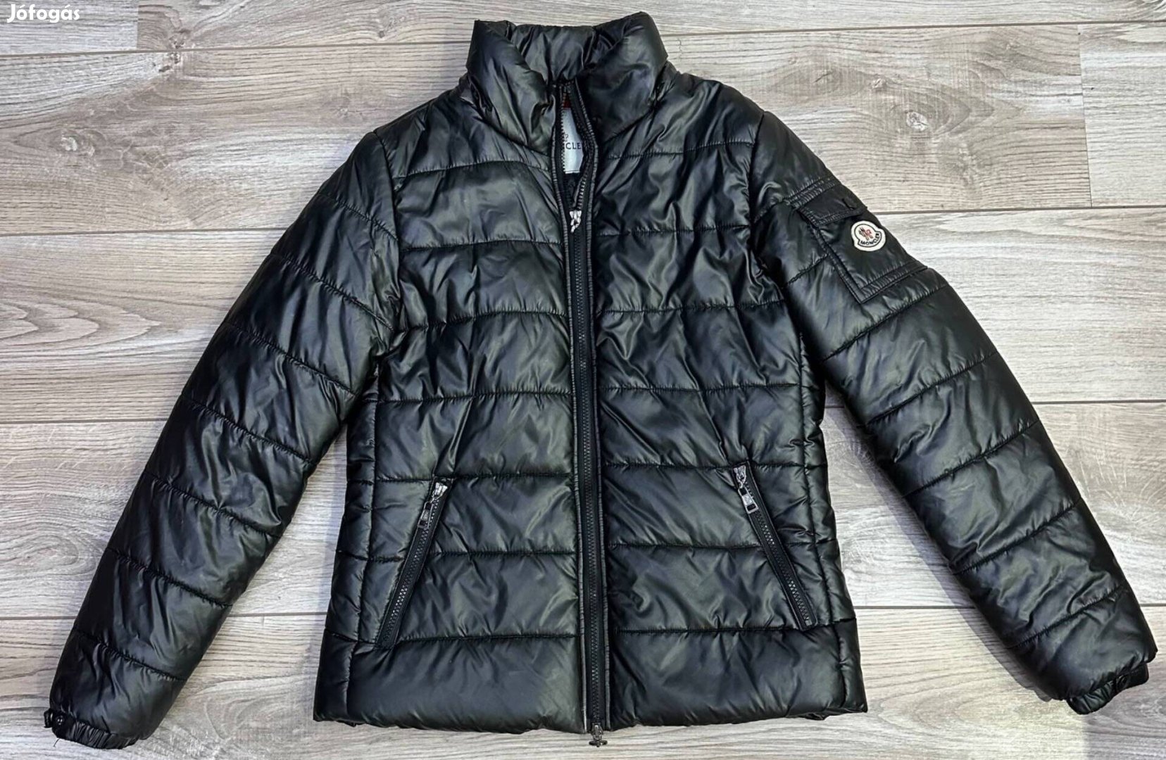 Moncler kabát