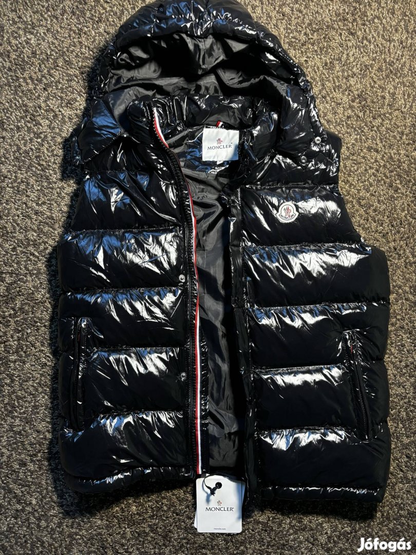 Moncler mellény