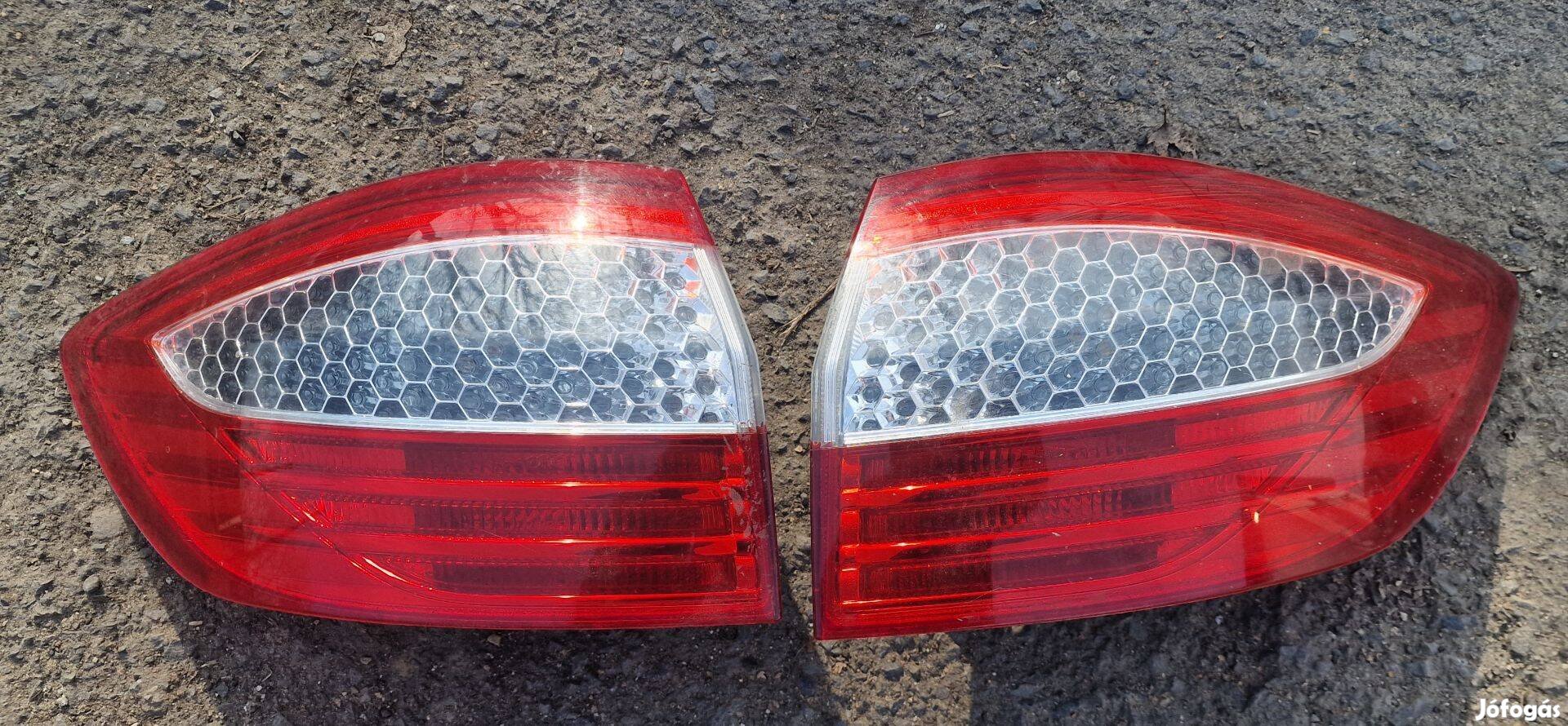 Mondeo Mk4 Kombi Hátsó lámpák