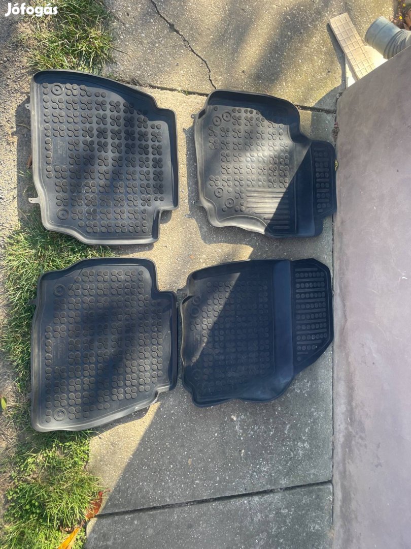 Mondeo mk4 méretpontos gumiszőnyeg