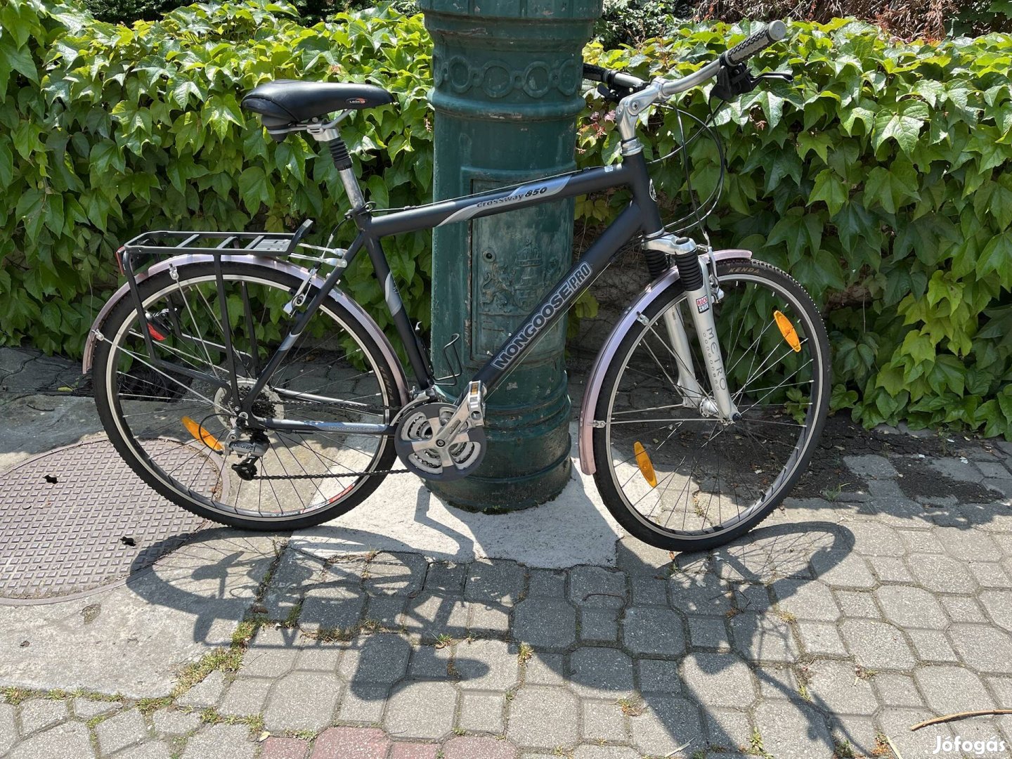 Mongoose Pro Crossway 850 kerékpár