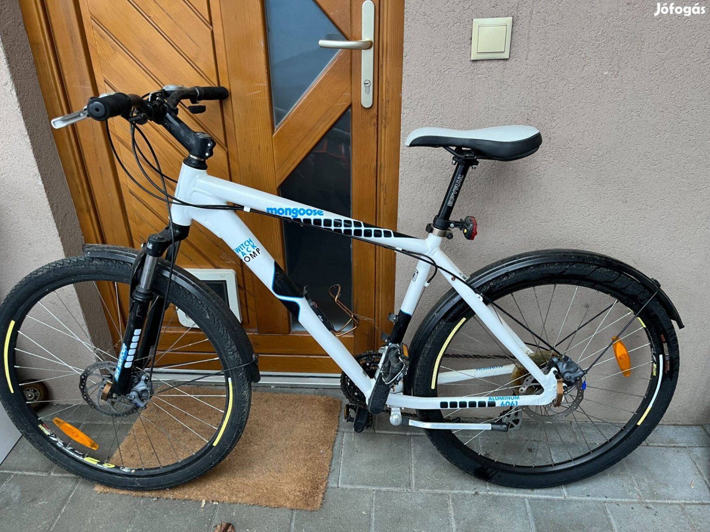 Mongoose férfi kerékpár 26-os