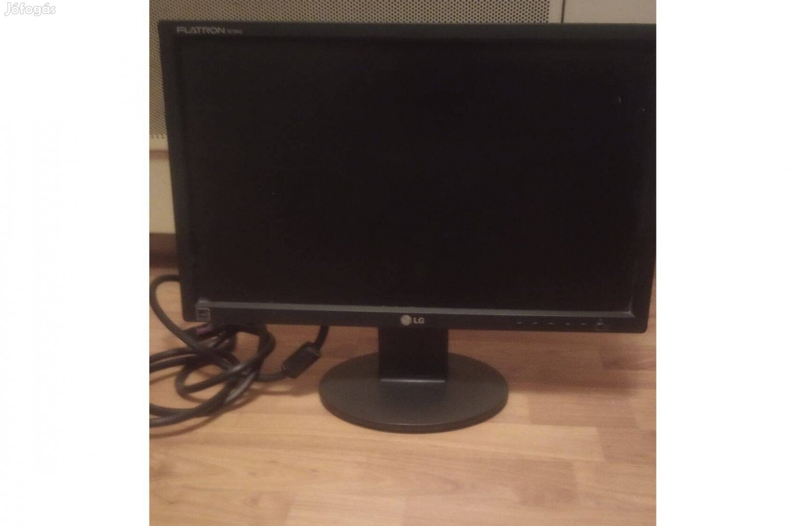 Monitor 47 cm-es alig használt eladó