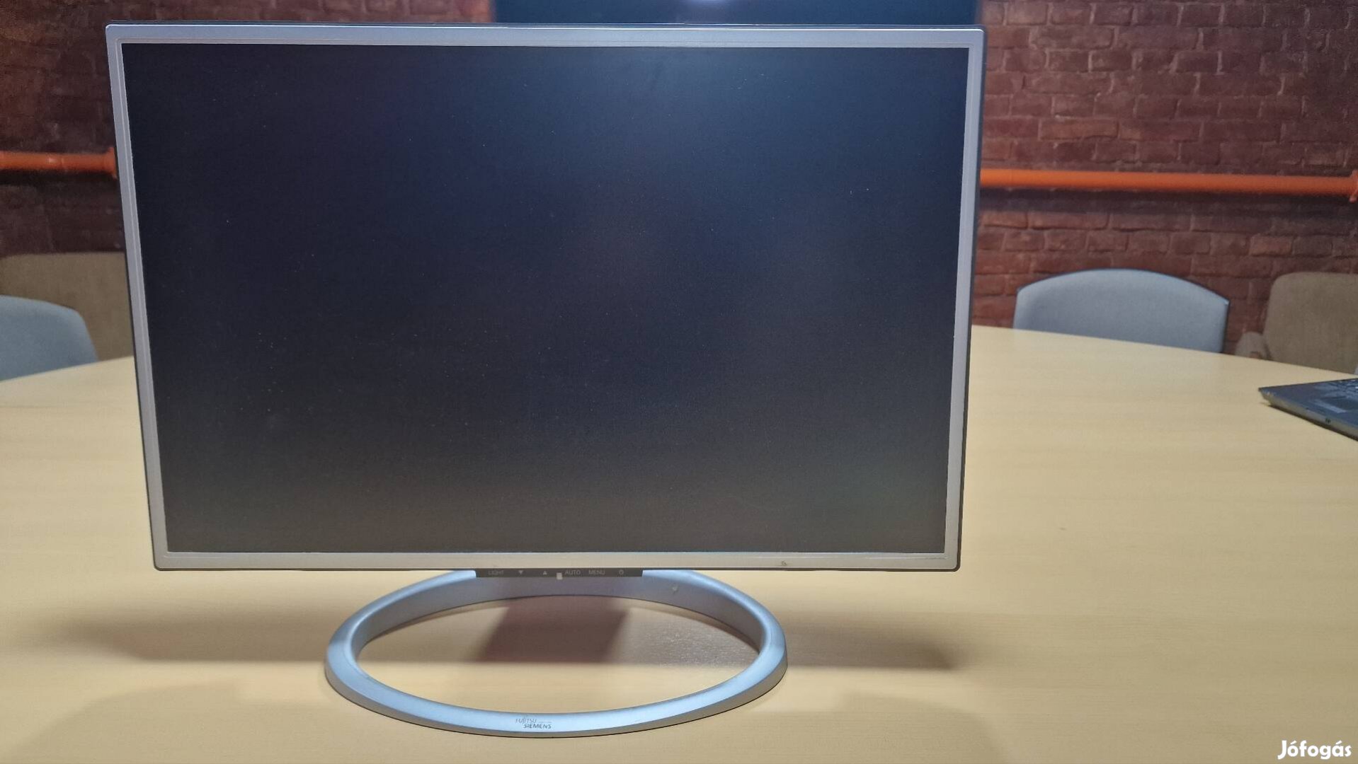 Monitor eladó