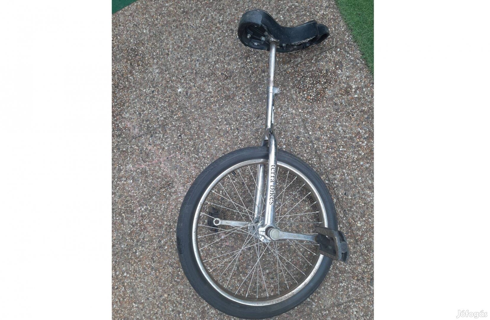 Monocikli, Egykerekű