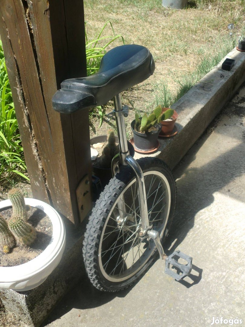 Monocikli - kerékpár