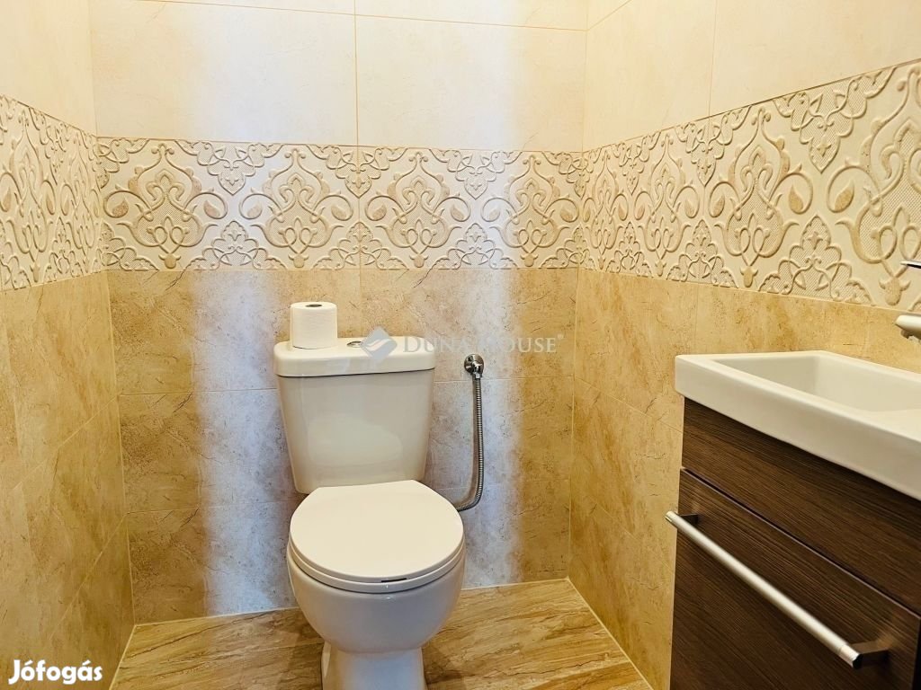 Monori eladó 81 nm-es ház