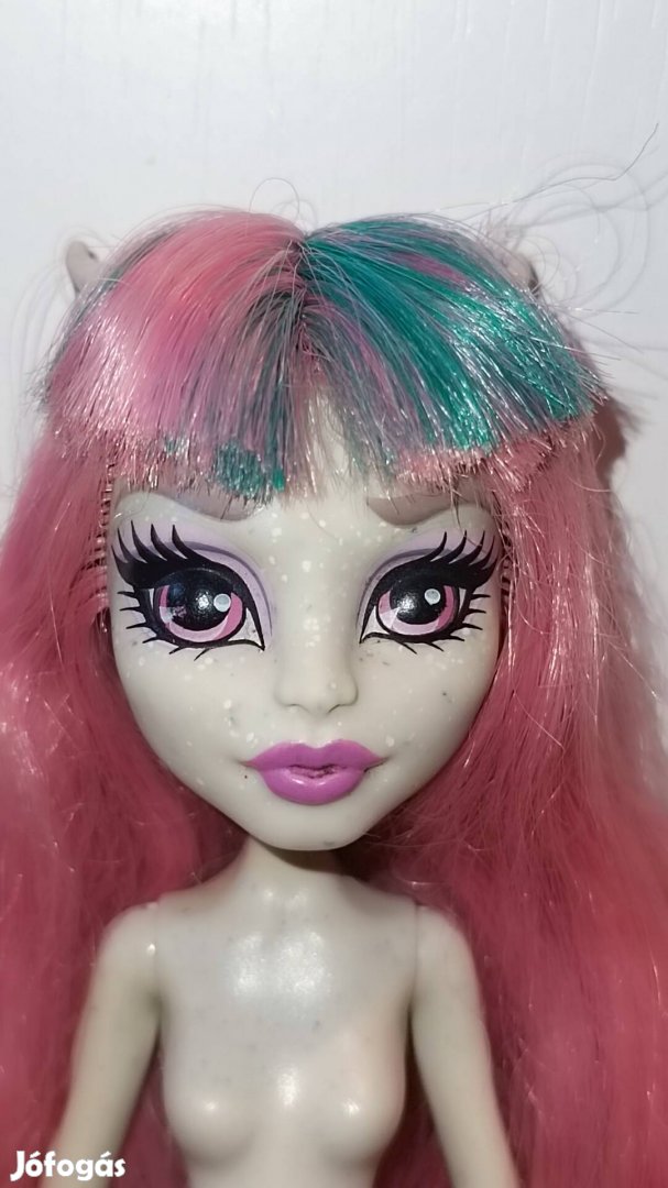 Monster High Rochelle Goyle barbie barbi baba + kiegészítők