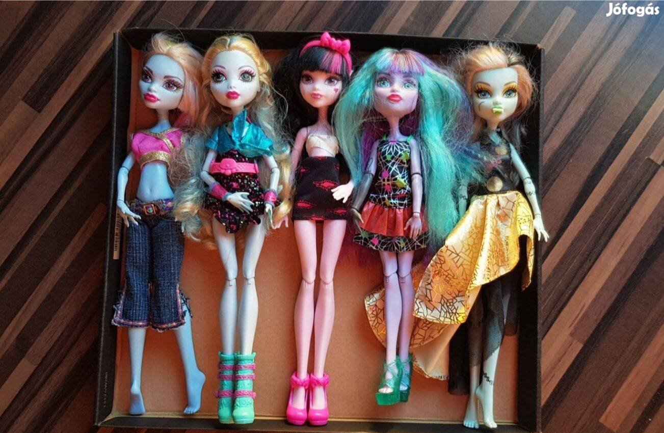 Monster High babák