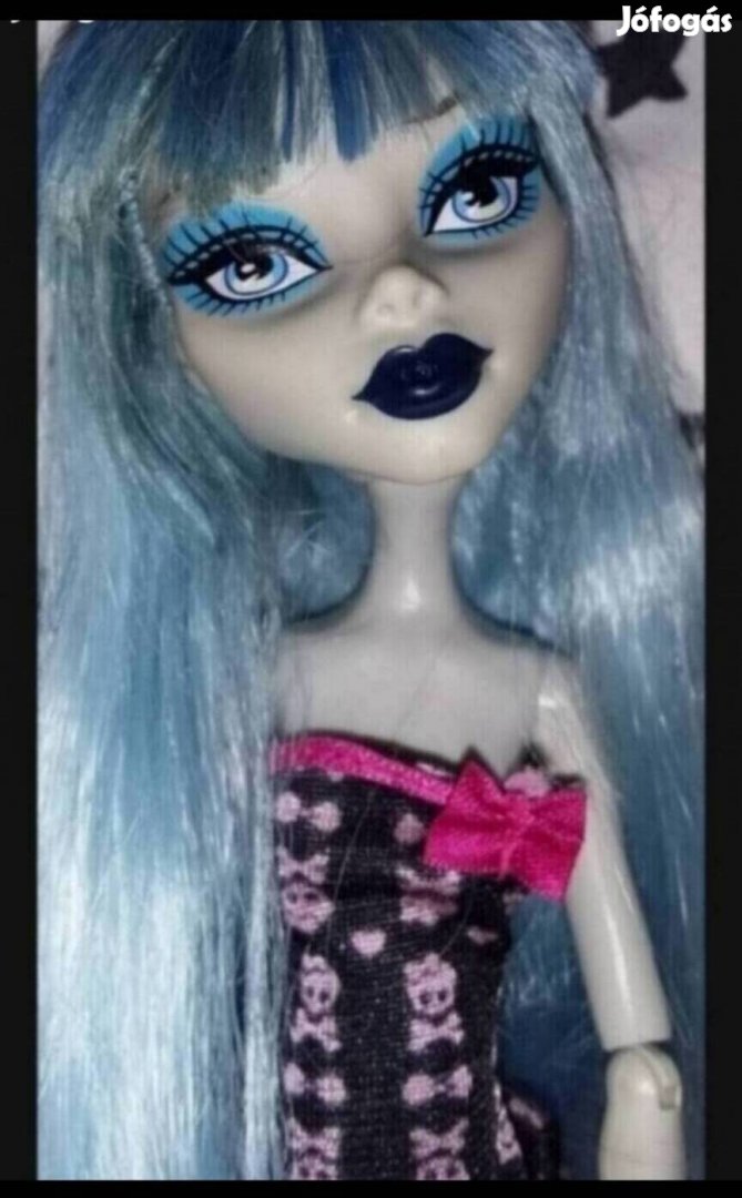 Monster high Ghoulia Yelps 