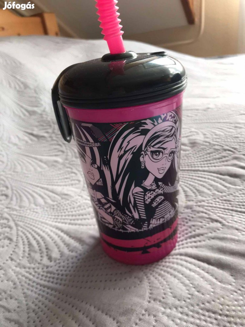 Monster high szívószálas pohár