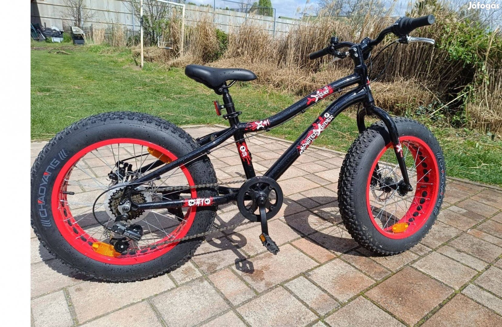 Monster tárcsafékes gyermek kerékpár újszerű állapotban eladó
