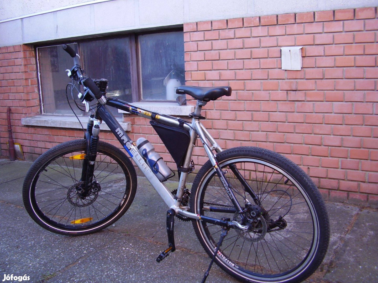 Montanbike,kerékpár eledó
