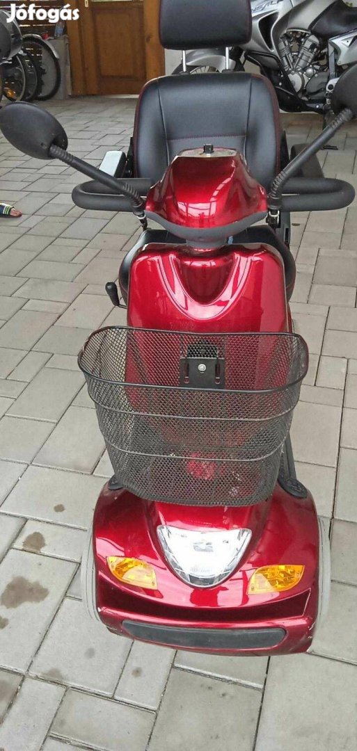 Moped rokkant elektromos kocsi 
